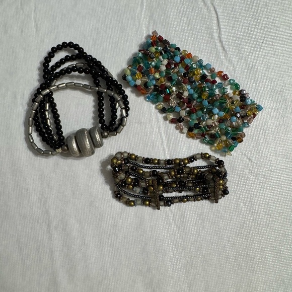 Lot of 3 Stretch Beaded Bracelets - Picture 1 of 4